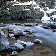 Cours d'eau � Coumely dans les Pyr�n�es