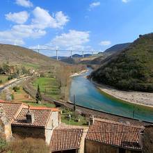 Vue sur le viaduc de Millau depuis Peyre