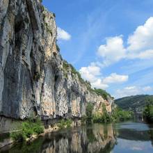 Le chemin de halage sous Saint Cirq Lapopie