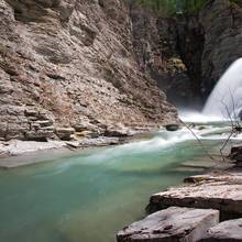 Cascade le long de la Lance