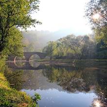 Pont de Belcastel � contrejour