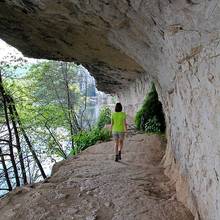 Chemin de halage de Ganil sur le GR 36