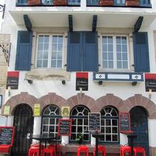 Sare, Pays Basque: un des Plus Beaux Villages de France