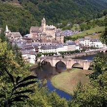 Randonn�e � Estaing, un des Plus Beaux Villages de France