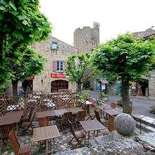 Village de Montpeyroux dans le Puy-de-Dme